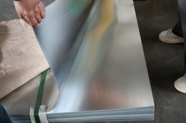 Galvanized steel sheet