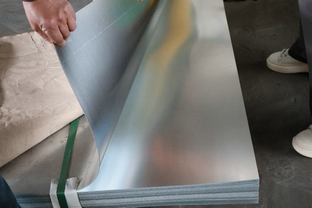 Steel sheet galvanized