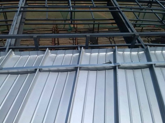 Galvanized steel roofing panels