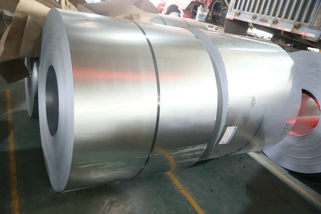 Nano-insulation anti-corrosion colored aluminum coil
